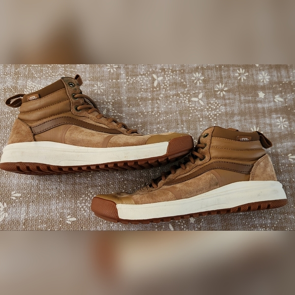 VANS M7½-W9 Ultrarange HI (MTE) - Picture 13 of 16
